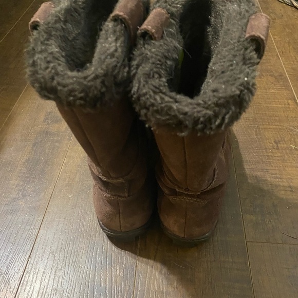 Timberland Brown suede Mukluks - Picture 6 of 7